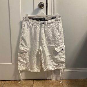 CSG WHITE CARGO SHORTS